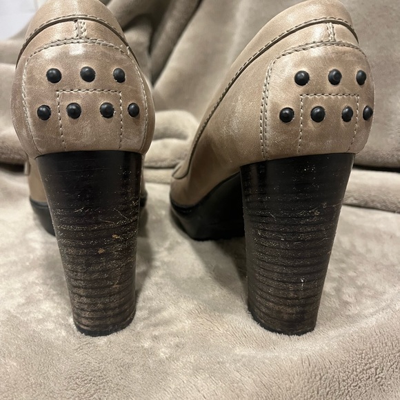 Grey Tod’s Heeled Loafers - Picture 2 of 4